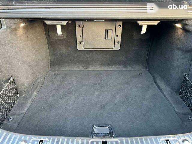 Мерседес Maybach S-Class, об'ємом двигуна 5.5 л та пробігом 89 тис. км за 77000 $, фото 16 на Automoto.ua