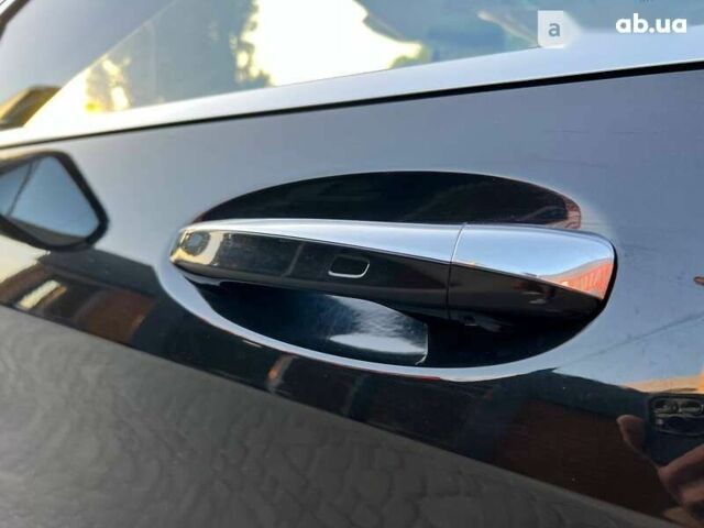 Мерседес Maybach S-Class, об'ємом двигуна 5.5 л та пробігом 89 тис. км за 77000 $, фото 14 на Automoto.ua