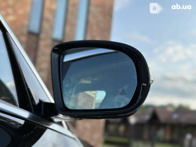 Мерседес Maybach S-Class, об'ємом двигуна 4 л та пробігом 53 тис. км за 84999 $, фото 26 на Automoto.ua