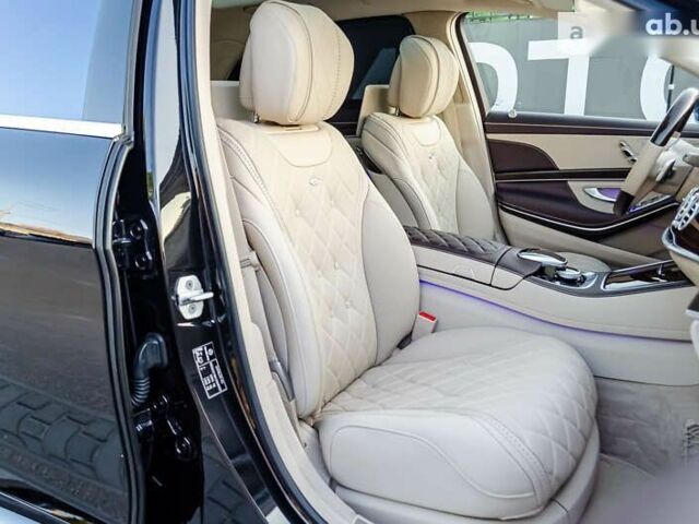 Мерседес Maybach S-Class, об'ємом двигуна 4 л та пробігом 8 тис. км за 110000 $, фото 29 на Automoto.ua