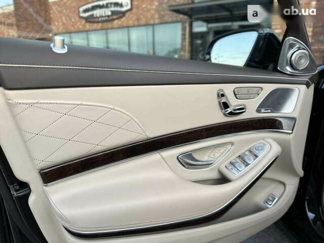 Мерседес Maybach S-Class, об'ємом двигуна 4 л та пробігом 53 тис. км за 84999 $, фото 28 на Automoto.ua