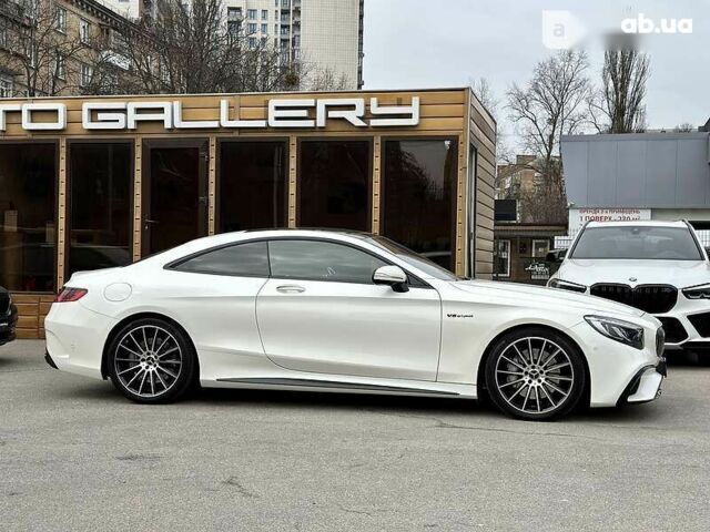 Мерседес Maybach S-Class, об'ємом двигуна 0 л та пробігом 46 тис. км за 108000 $, фото 4 на Automoto.ua