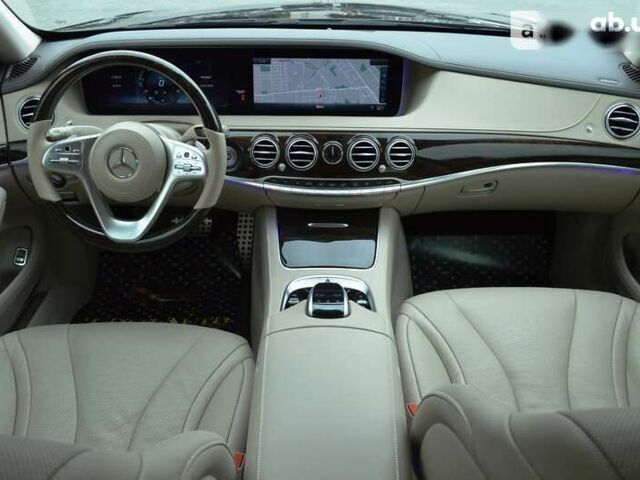 Мерседес Maybach S-Class, об'ємом двигуна 2.9 л та пробігом 80 тис. км за 68500 $, фото 26 на Automoto.ua