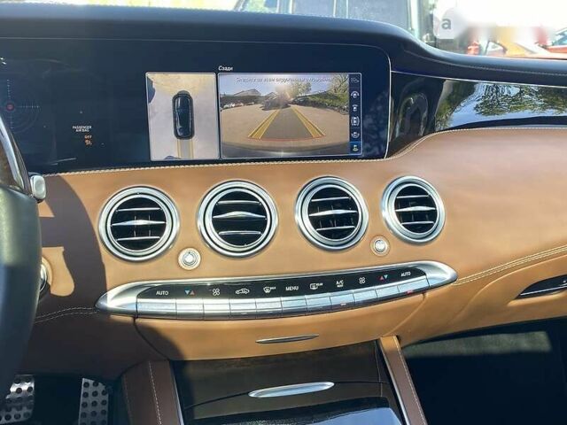 Мерседес Maybach S-Class, об'ємом двигуна 3 л та пробігом 60 тис. км за 109000 $, фото 18 на Automoto.ua