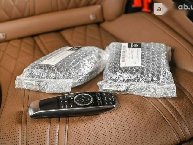 Мерседес Maybach S-Class, объемом двигателя 4 л и пробегом 50 тыс. км за 110000 $, фото 28 на Automoto.ua