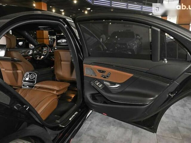 Мерседес Maybach S-Class, объемом двигателя 4 л и пробегом 50 тыс. км за 110000 $, фото 26 на Automoto.ua
