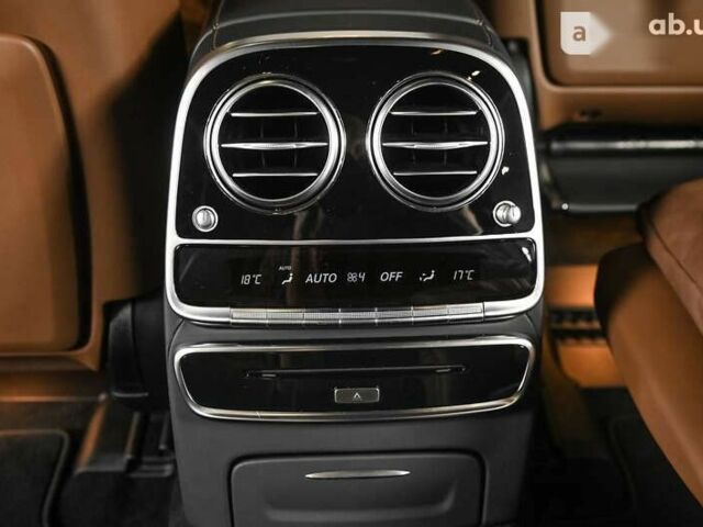 Мерседес Maybach S-Class, объемом двигателя 4 л и пробегом 50 тыс. км за 110000 $, фото 14 на Automoto.ua
