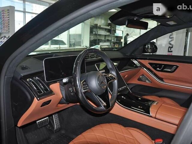 Мерседес Maybach S-Class, объемом двигателя 3 л и пробегом 21 тыс. км за 148500 $, фото 10 на Automoto.ua