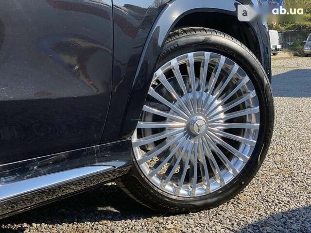 Мерседес Maybach S-Class, объемом двигателя 4 л и пробегом 1 тыс. км за 234899 $, фото 12 на Automoto.ua