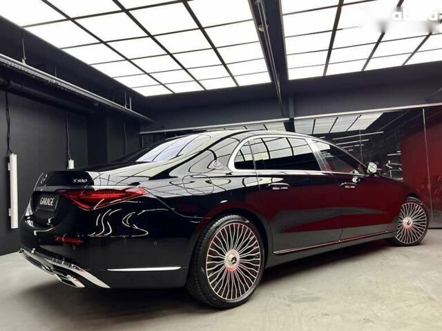 Мерседес Maybach S-Class, об'ємом двигуна 4 л та пробігом 7 тис. км за 207700 $, фото 19 на Automoto.ua