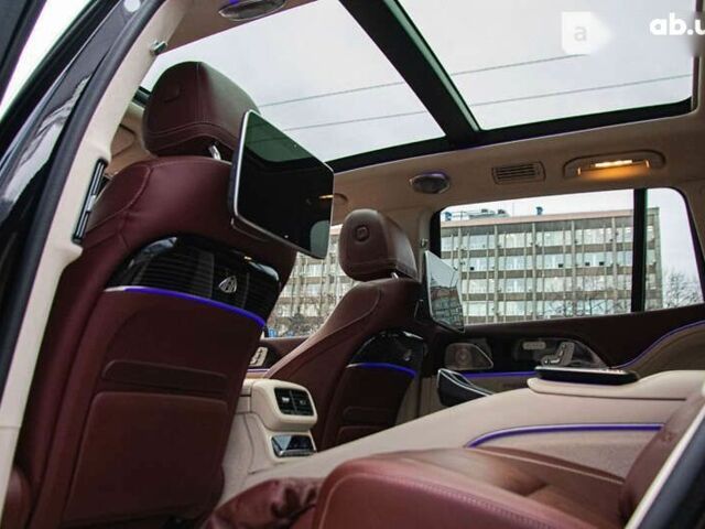 Мерседес Maybach S-Class, объемом двигателя 4 л и пробегом 57 тыс. км за 165000 $, фото 28 на Automoto.ua