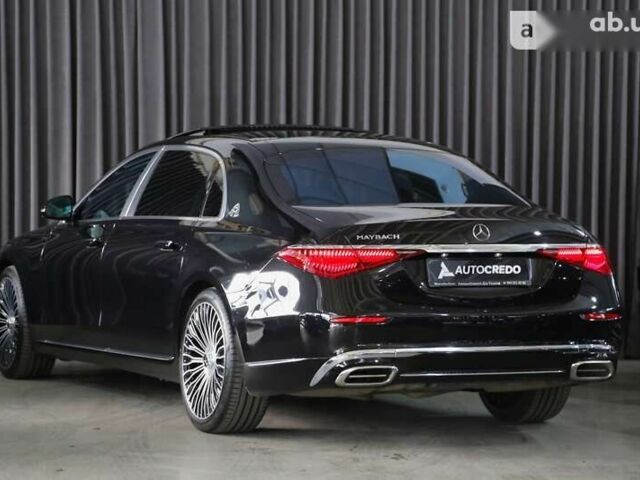 Мерседес Maybach S-Class, объемом двигателя 0 л и пробегом 33 тыс. км за 220000 $, фото 4 на Automoto.ua