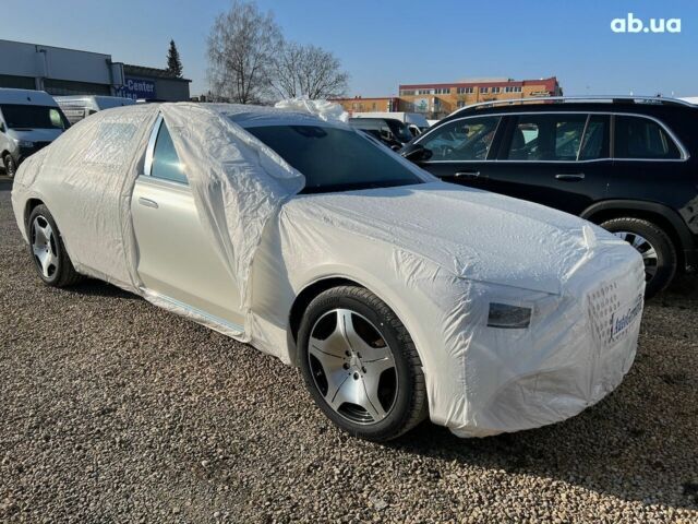 Мерседес Maybach S-Class, об'ємом двигуна 4 л та пробігом 1 тис. км за 247512 $, фото 3 на Automoto.ua