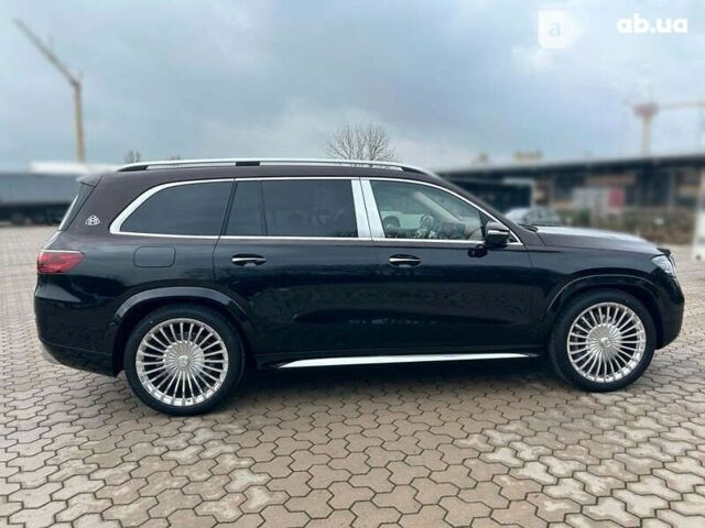 Мерседес Maybach S-Class, об'ємом двигуна 0 л та пробігом 1 тис. км за 296017 $, фото 2 на Automoto.ua