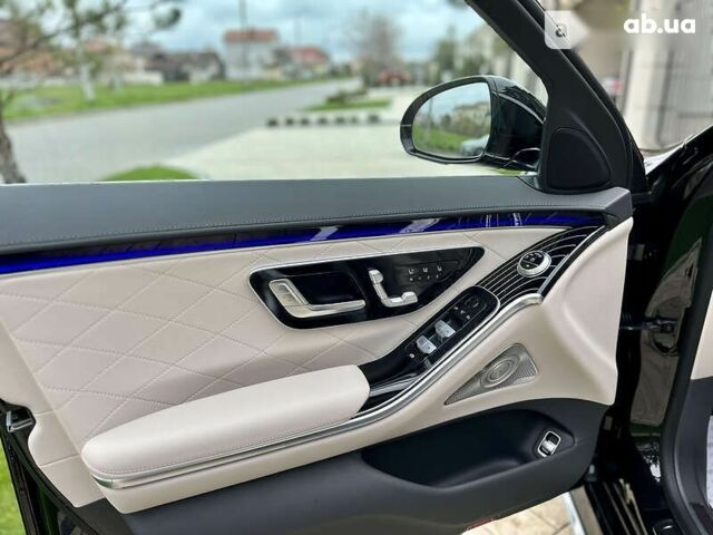 Мерседес Maybach S-Class, объемом двигателя 3 л и пробегом 1 тыс. км за 179000 $, фото 28 на Automoto.ua
