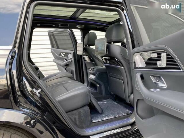 Мерседес Maybach S-Class, объемом двигателя 4 л и пробегом 1 тыс. км за 224968 $, фото 16 на Automoto.ua