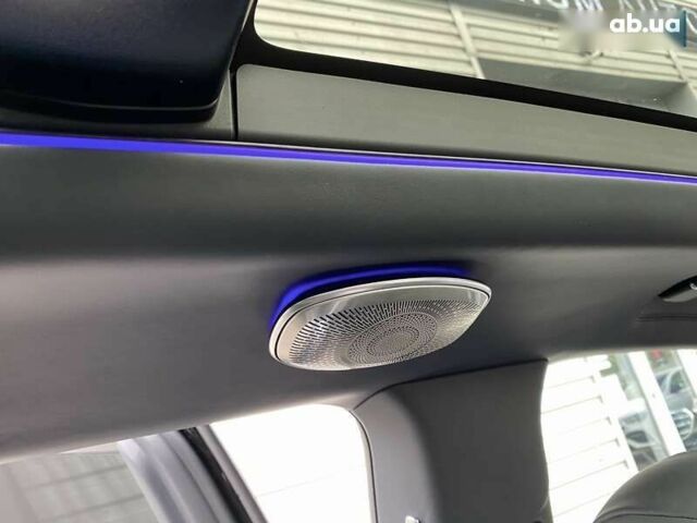 Мерседес Maybach S-Class, объемом двигателя 4 л и пробегом 1 тыс. км за 224968 $, фото 20 на Automoto.ua