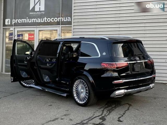 Мерседес Maybach S-Class, объемом двигателя 4 л и пробегом 1 тыс. км за 224968 $, фото 1 на Automoto.ua