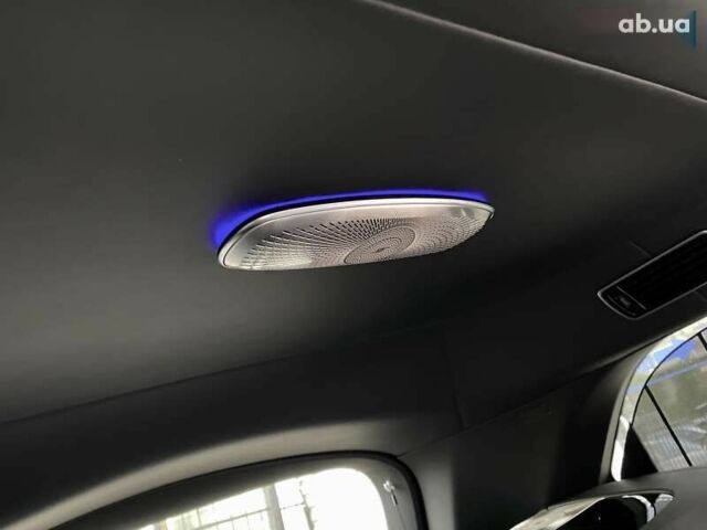 Мерседес Maybach S-Class, объемом двигателя 4 л и пробегом 1 тыс. км за 224968 $, фото 19 на Automoto.ua