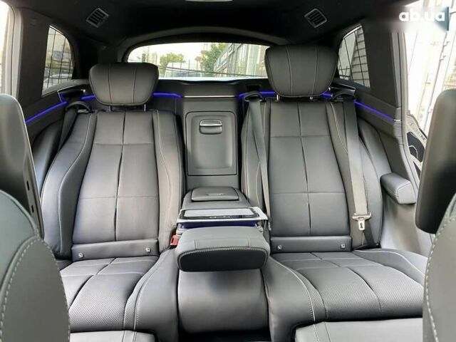 Мерседес Maybach S-Class, об'ємом двигуна 4 л та пробігом 1 тис. км за 224968 $, фото 23 на Automoto.ua