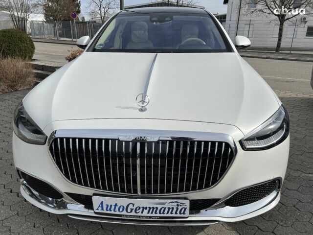 Мерседес Maybach S-Class, объемом двигателя 3.98 л и пробегом 13 тыс. км за 184539 $, фото 27 на Automoto.ua