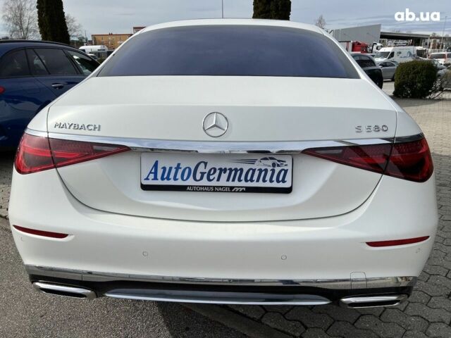 Мерседес Maybach S-Class, объемом двигателя 3.98 л и пробегом 13 тыс. км за 184539 $, фото 40 на Automoto.ua