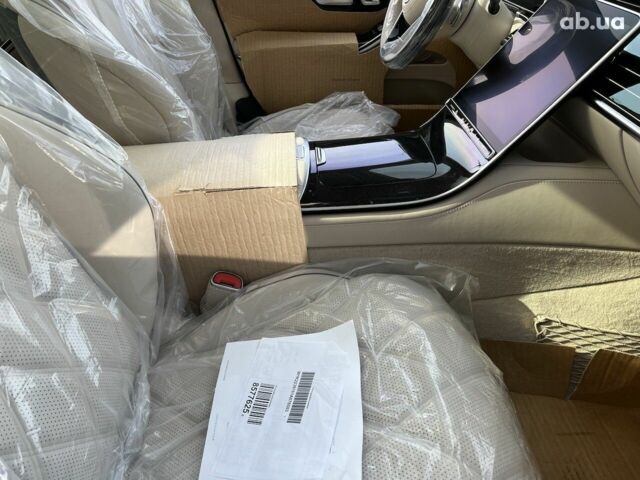 Мерседес Maybach S-Class, об'ємом двигуна 4 л та пробігом 5 тис. км за 200623 $, фото 38 на Automoto.ua