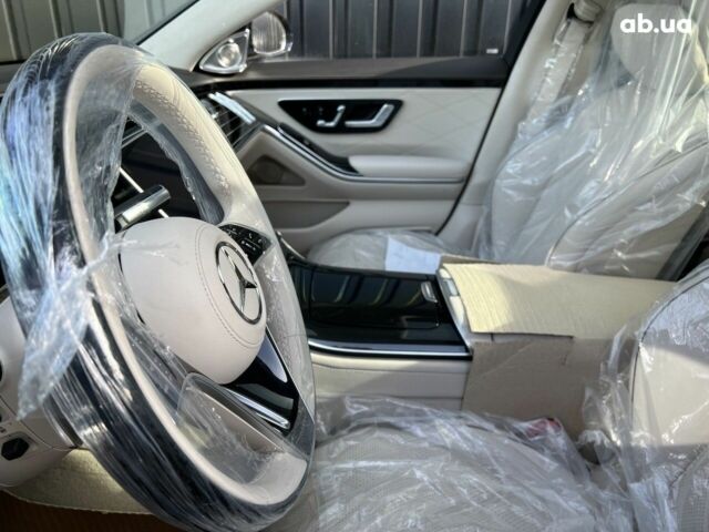 Мерседес Maybach S-Class, об'ємом двигуна 4 л та пробігом 5 тис. км за 200623 $, фото 7 на Automoto.ua