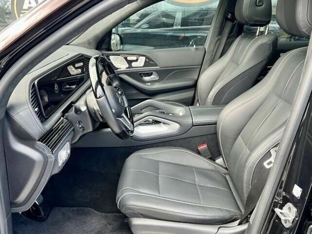 Мерседес Maybach S-Class, об'ємом двигуна 2.3 л та пробігом 50 тис. км за 149999 $, фото 26 на Automoto.ua