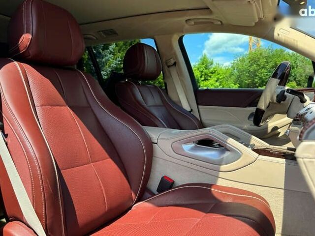Мерседес Maybach S-Class, объемом двигателя 14.86 л и пробегом 90 тыс. км за 164900 $, фото 21 на Automoto.ua