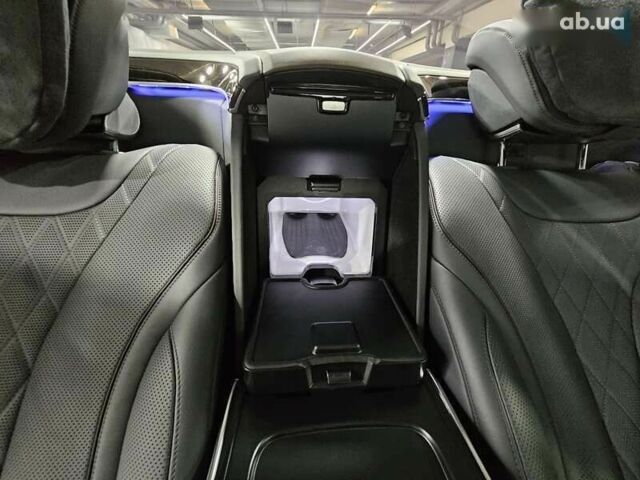 Мерседес Maybach S-Class, об'ємом двигуна 4.7 л та пробігом 163 тис. км за 89999 $, фото 23 на Automoto.ua