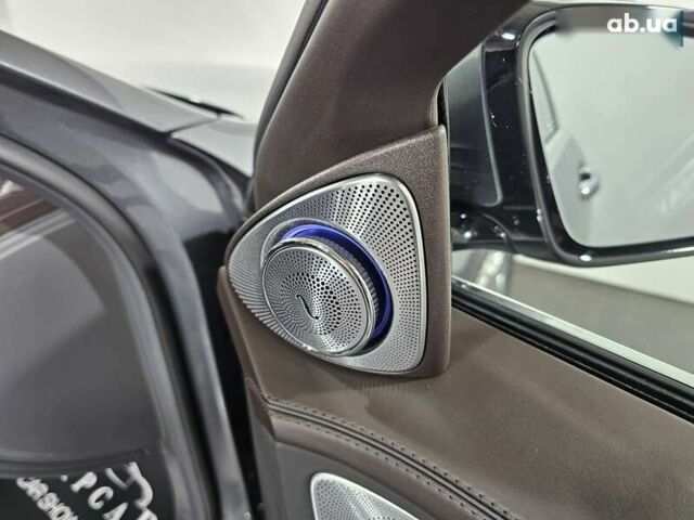 Мерседес Maybach S-Class, об'ємом двигуна 4.7 л та пробігом 163 тис. км за 89999 $, фото 27 на Automoto.ua