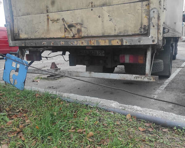 Белый Мерседес NG-Series, объемом двигателя 5.96 л и пробегом 2 тыс. км за 8000 $, фото 4 на Automoto.ua