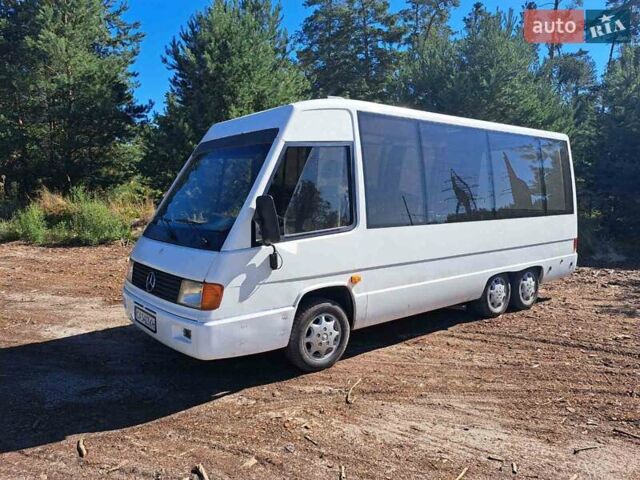 Белый Мерседес O 100 City, объемом двигателя 2.9 л и пробегом 220 тыс. км за 8000 $, фото 2 на Automoto.ua