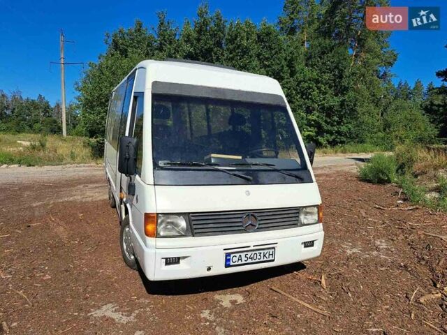 Белый Мерседес O 100 City, объемом двигателя 2.9 л и пробегом 220 тыс. км за 8000 $, фото 3 на Automoto.ua