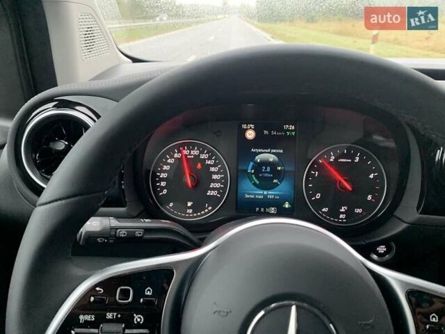 Серый Мерседес T-Class, объемом двигателя 1.5 л и пробегом 8 тыс. км за 42936 $, фото 2 на Automoto.ua