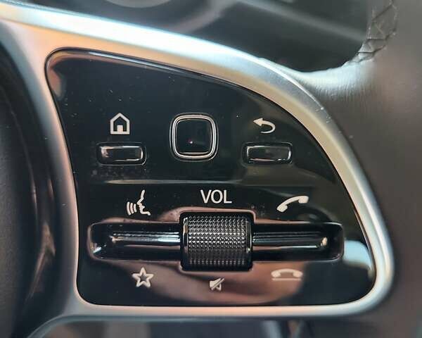 Сірий Мерседес T-Class, об'ємом двигуна 1.46 л та пробігом 23 тис. км за 31500 $, фото 3 на Automoto.ua