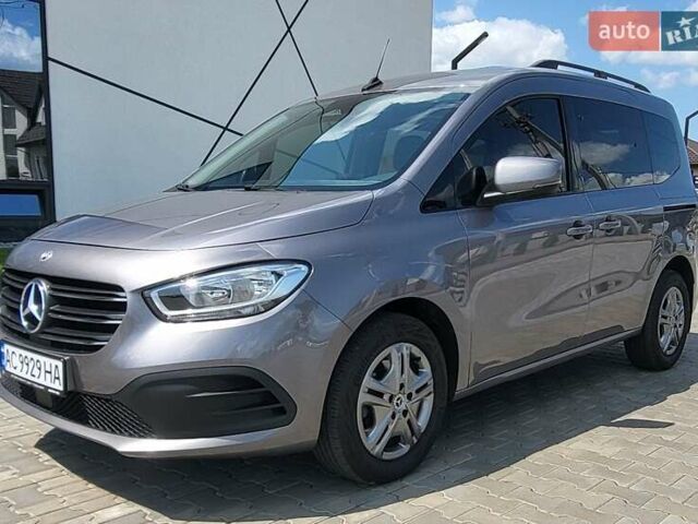 Сірий Мерседес T-Class, об'ємом двигуна 1.46 л та пробігом 23 тис. км за 31500 $, фото 32 на Automoto.ua