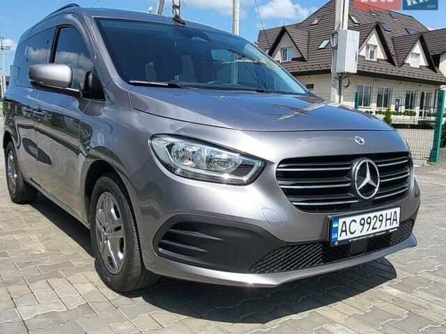 Сірий Мерседес T-Class, об'ємом двигуна 1.46 л та пробігом 23 тис. км за 31500 $, фото 31 на Automoto.ua