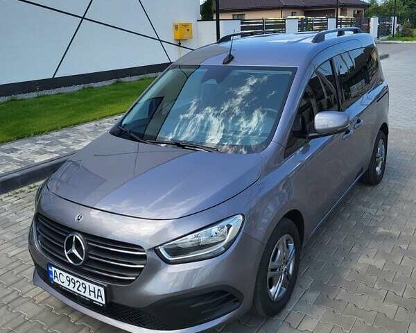 Сірий Мерседес T-Class, об'ємом двигуна 1.46 л та пробігом 23 тис. км за 31500 $, фото 1 на Automoto.ua