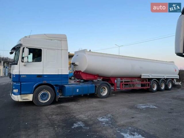 Червоний Мерцерон M, об'ємом двигуна 0 л та пробігом 400 тис. км за 27500 $, фото 6 на Automoto.ua