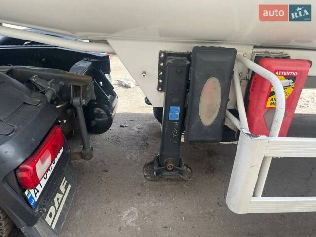 Мерцерон M, об'ємом двигуна 0 л та пробігом 0 тис. км за 33000 $, фото 7 на Automoto.ua