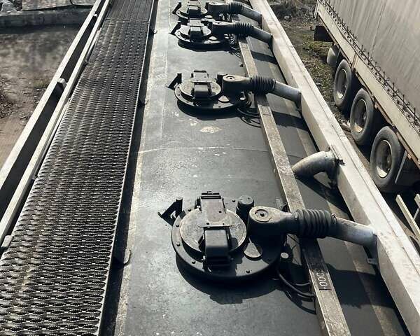 Мерцерон M, об'ємом двигуна 0 л та пробігом 0 тис. км за 33000 $, фото 5 на Automoto.ua