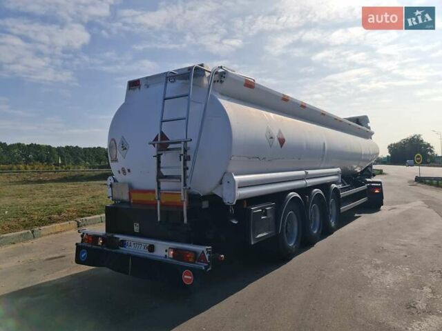 Мерцерон М-343 SМ 1999 в Виннице на Automoto.ua Серый Мерцерон М-343 SМ, объемом двигателя 0 л и пробегом 199 тыс. км за 33835 $, фото 23 на Automoto.ua