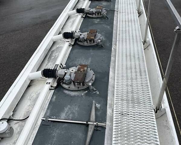 Мерцерон М-343 SМ 1999 в Виннице на Automoto.ua Серый Мерцерон М-343 SМ, объемом двигателя 0 л и пробегом 199 тыс. км за 33835 $, фото 6 на Automoto.ua