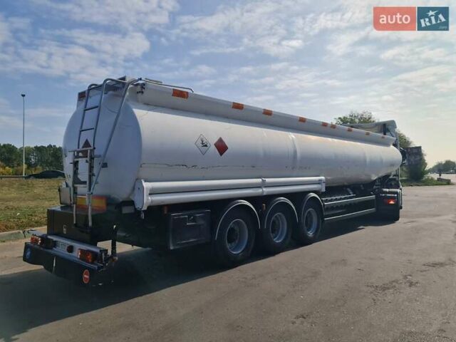 Мерцерон М-343 SМ 1999 в Виннице на Automoto.ua Серый Мерцерон М-343 SМ, объемом двигателя 0 л и пробегом 199 тыс. км за 33835 $, фото 24 на Automoto.ua