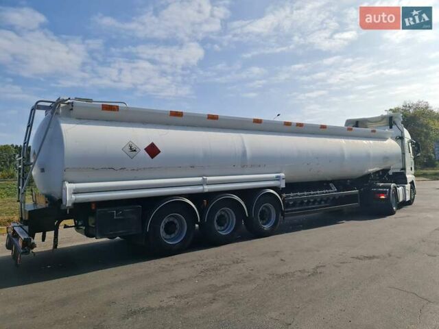 Мерцерон М-343 SМ 1999 в Виннице на Automoto.ua Серый Мерцерон М-343 SМ, объемом двигателя 0 л и пробегом 199 тыс. км за 33835 $, фото 25 на Automoto.ua