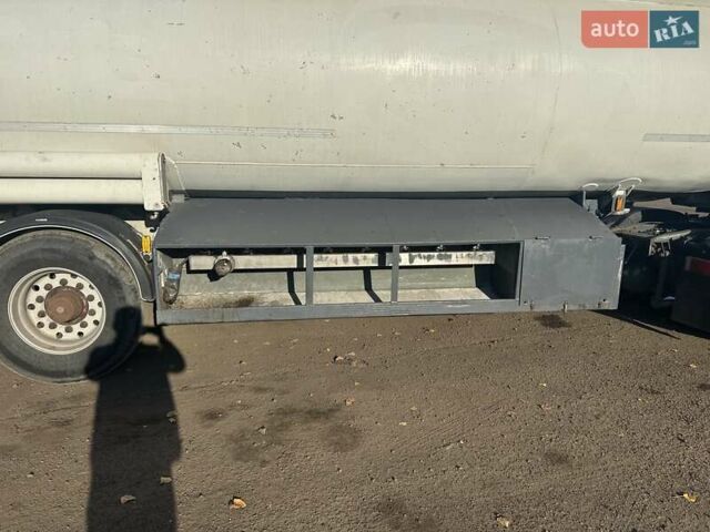 Белый Мерцерон М 343RDP0, объемом двигателя 0 л и пробегом 100 тыс. км за 19900 $, фото 5 на Automoto.ua