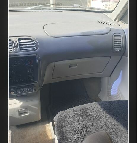 Зеленый Меркури Виллагер, объемом двигателя 3 л и пробегом 280 тыс. км за 2000 $, фото 4 на Automoto.ua