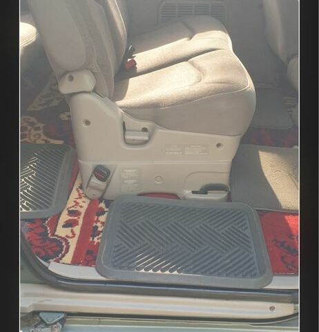 Зеленый Меркури Виллагер, объемом двигателя 3 л и пробегом 280 тыс. км за 2000 $, фото 7 на Automoto.ua